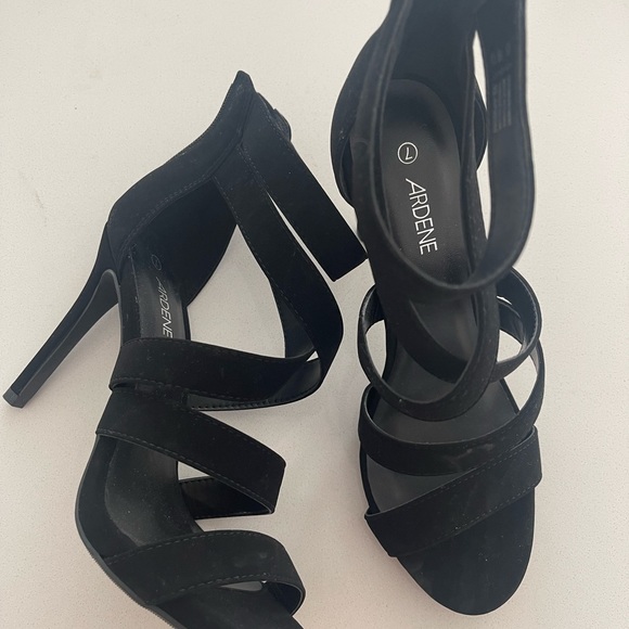 Never worn. Like new !!! - Picture 2 of 3